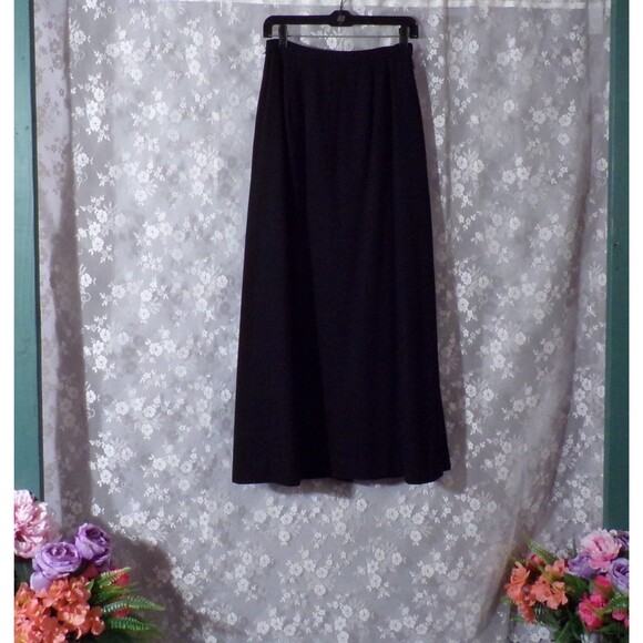 Vintage 70s Maxi Skirt 1970s Black Wool Blend Goth Victorian Prairie Size Small - Picture 2 of 4